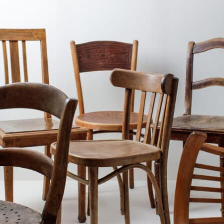 Holzstühle Carlos Vintage - Braun Mismatching | gotvintage Rental & Event Design